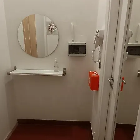 Lingotto Multi-host *